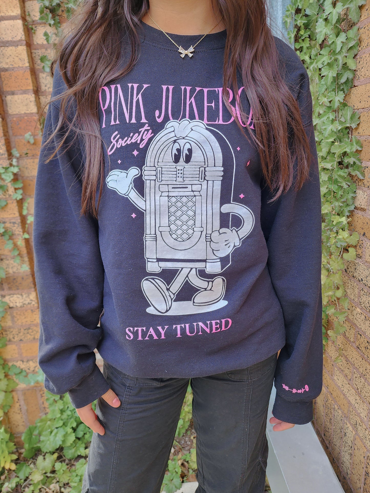 Pink Jukebox Society Stay Tuned - Black Crew